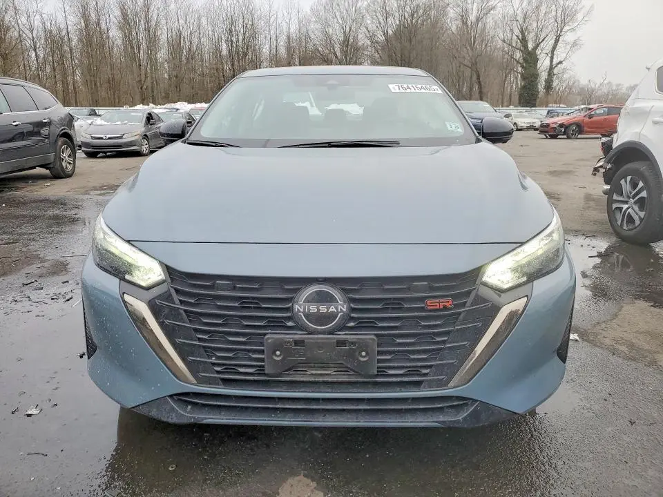 2024 NISSAN SENTRA SR  