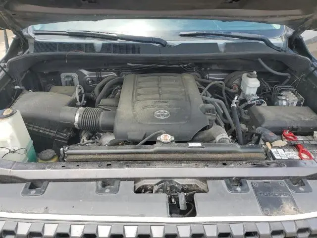 2019 TOYOTA TUNDRA CREWMAX SR5  