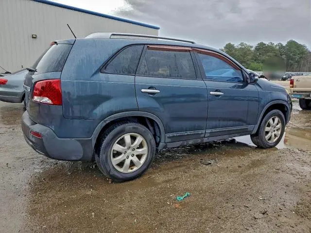 2011 KIA SORENTO BASE  