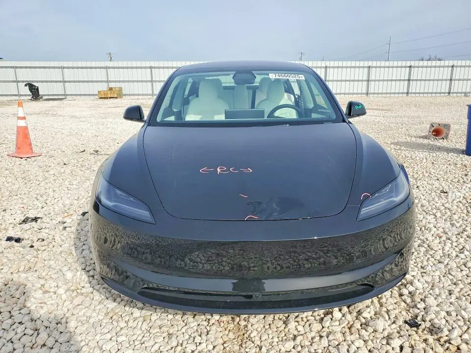 2026 TESLA MODEL 3   