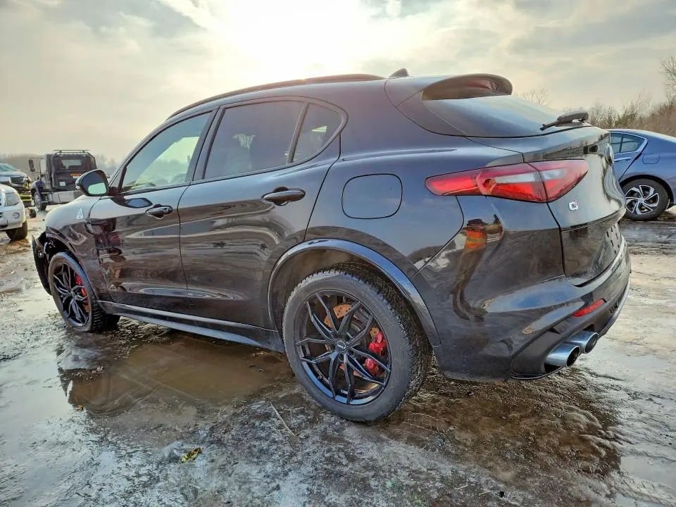 2023 ALFA ROMEO STELVIO QUADRIFOGLIO  