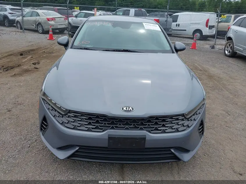 2021 KIA K5 LXS