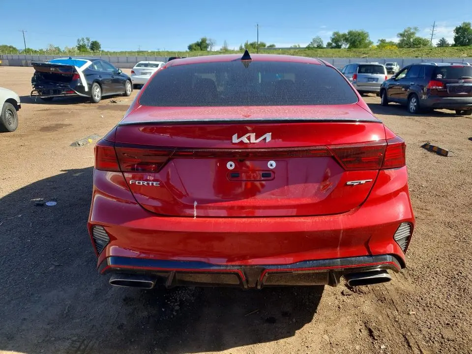 2023 KIA FORTE GT  