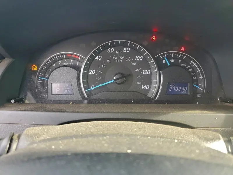 2012 TOYOTA CAMRY LE  