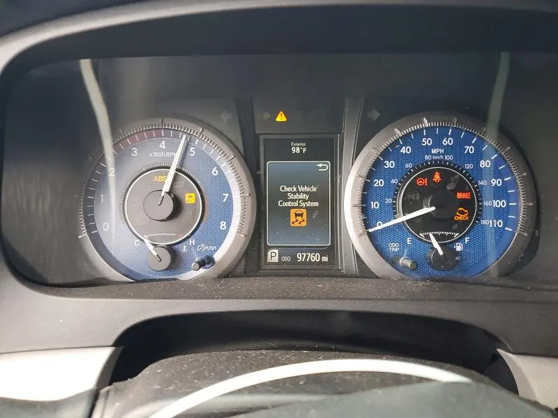 2015 TOYOTA SIENNA XLE 8-PASSENGER  