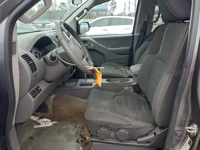 2016 NISSAN FRONTIER S  