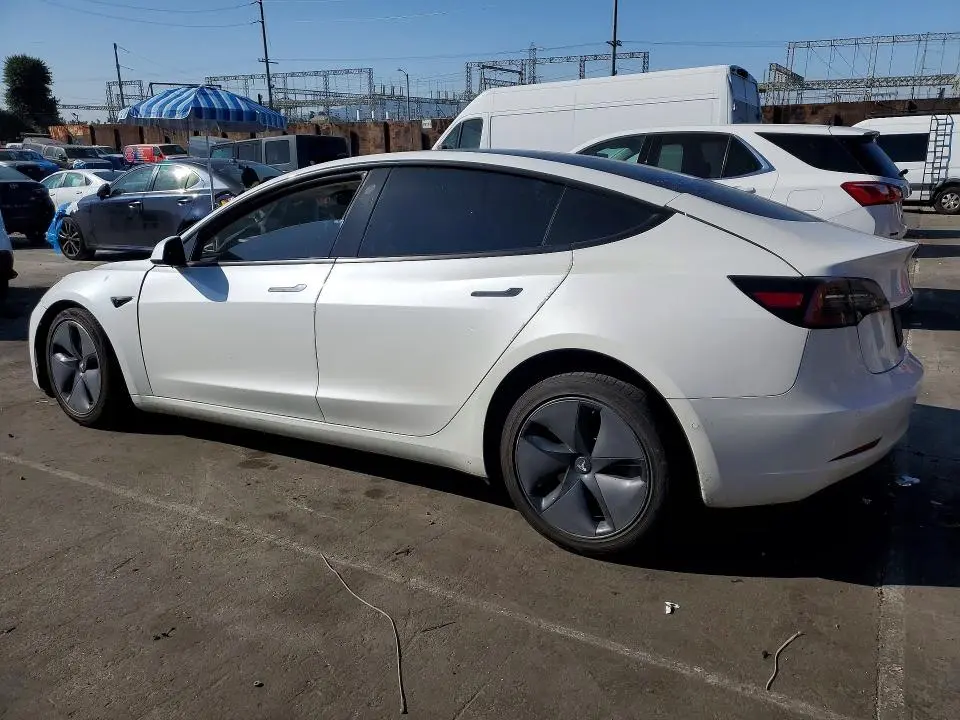 2021 TESLA MODEL 3   