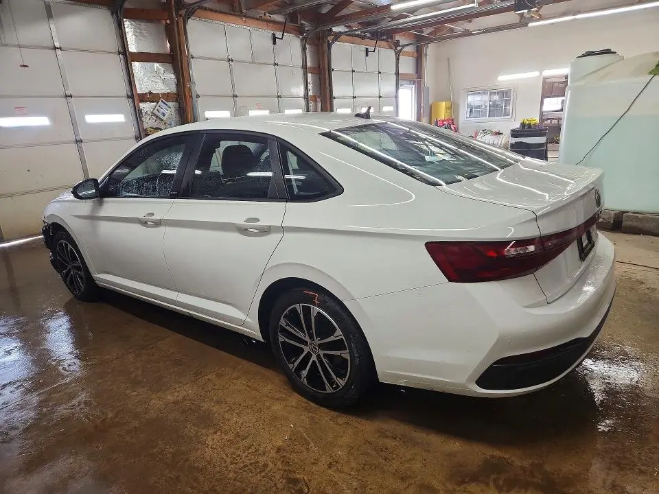 2025 VOLKSWAGEN JETTA SPORT  