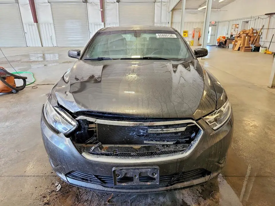 2018 FORD TAURUS SEL  
