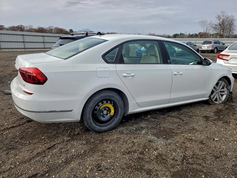 2019 VOLKSWAGEN PASSAT WOLFSBURG  