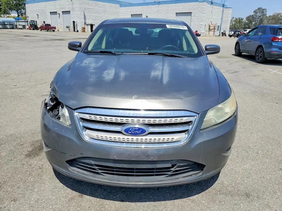 2011 FORD TAURUS SEL  