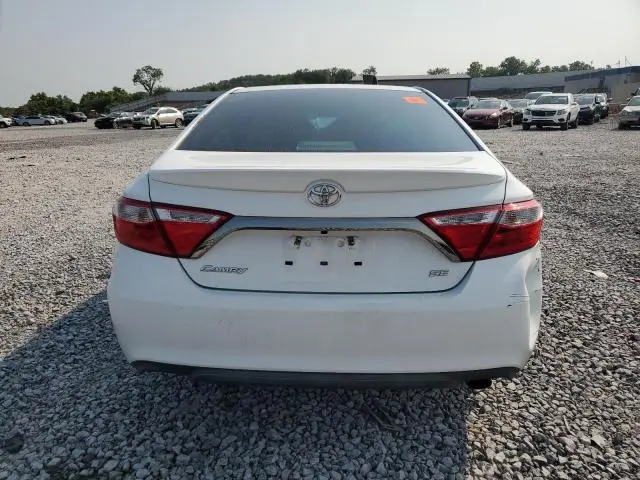 2015 TOYOTA CAMRY LE  