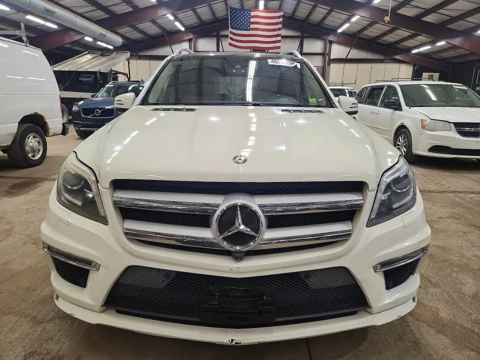2013 MERCEDES-BENZ GL 550 4MATIC  