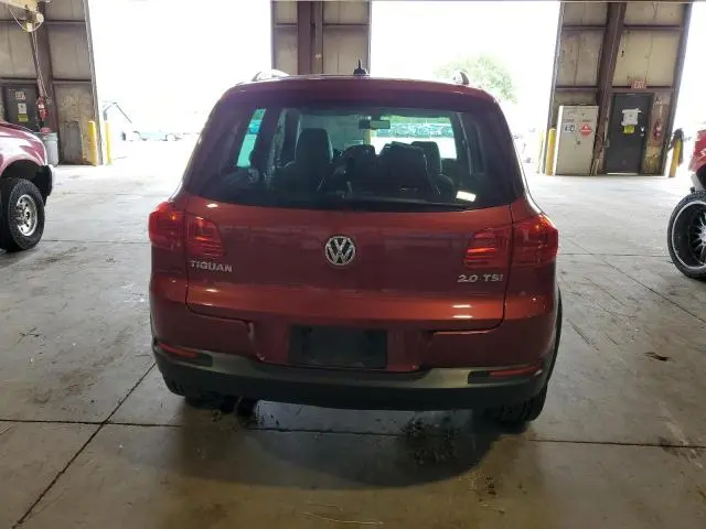 2013 VOLKSWAGEN TIGUAN S  