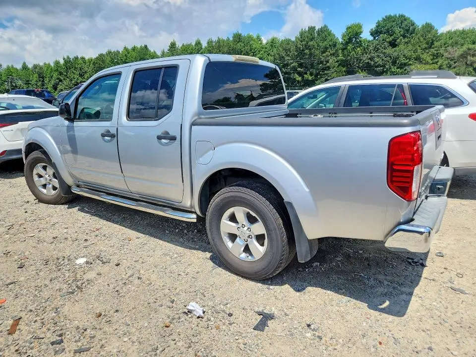 2011 NISSAN FRONTIER S  
