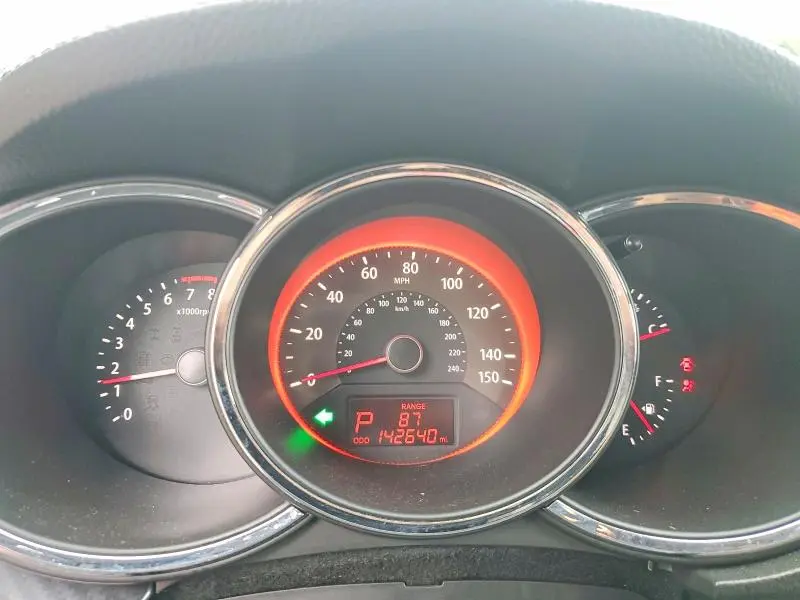 2011 KIA SORENTO SX  
