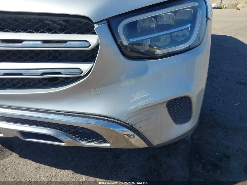 2020 MERCEDES-BENZ GLC 300  