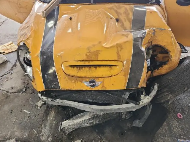 2015 MINI COOPER S  