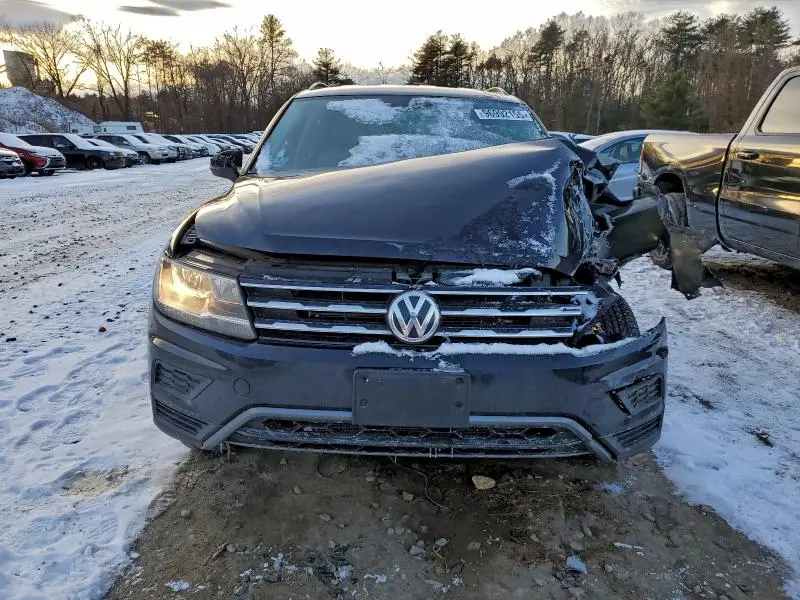 2019 VOLKSWAGEN TIGUAN SE  