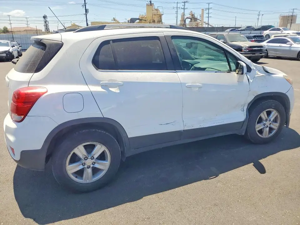 2017 CHEVROLET TRAX 1LT  