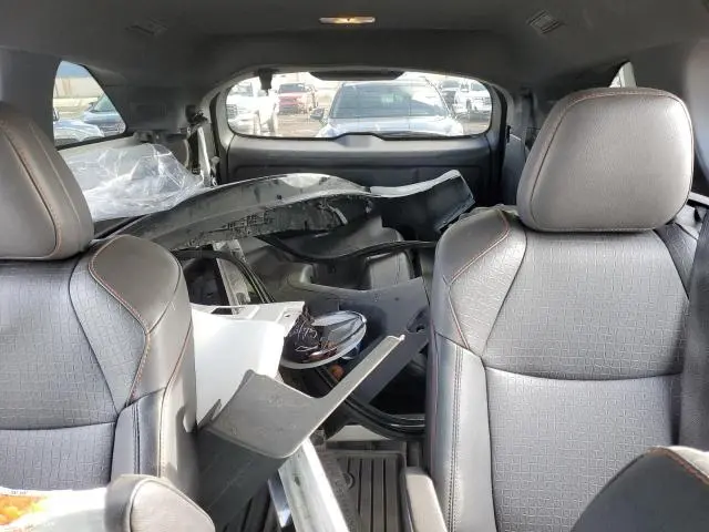 2022 TOYOTA SIENNA XSE  