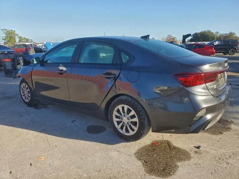 2022 KIA FORTE FE  