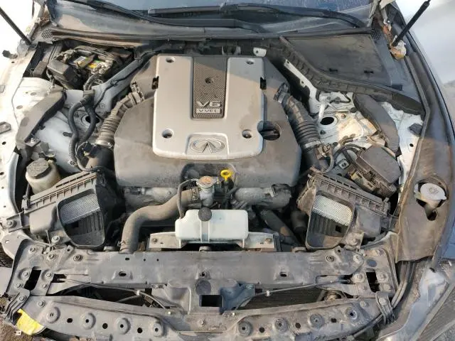 2015 INFINITI Q50 BASE