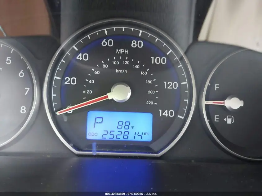 2010 HYUNDAI SANTA FE GLS