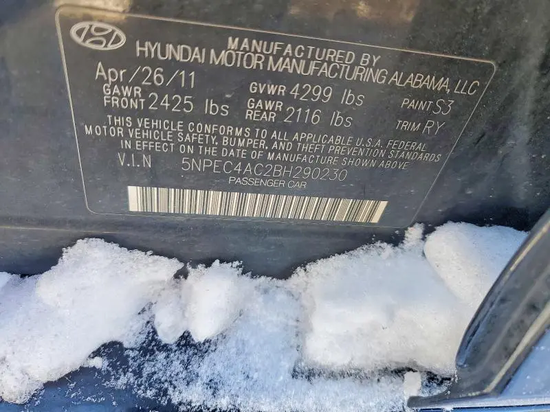 2011 HYUNDAI SONATA SE  