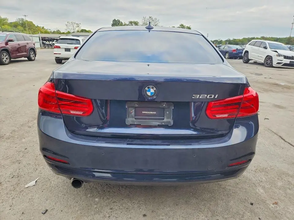 2016 BMW 320 I  