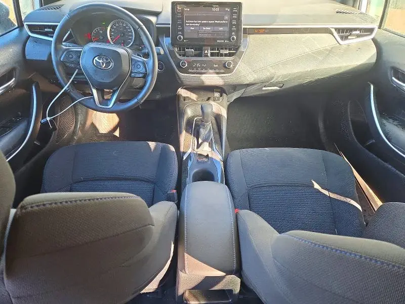 2022 TOYOTA COROLLA SE  
