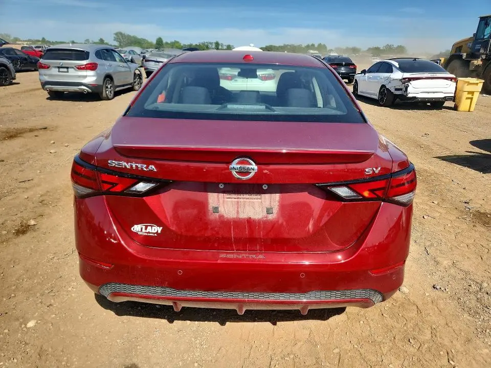 2021 NISSAN SENTRA SV  
