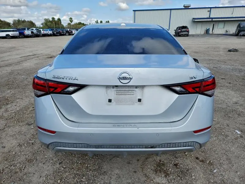 2021 NISSAN SENTRA SV  