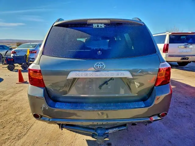 2010 TOYOTA HIGHLANDER   