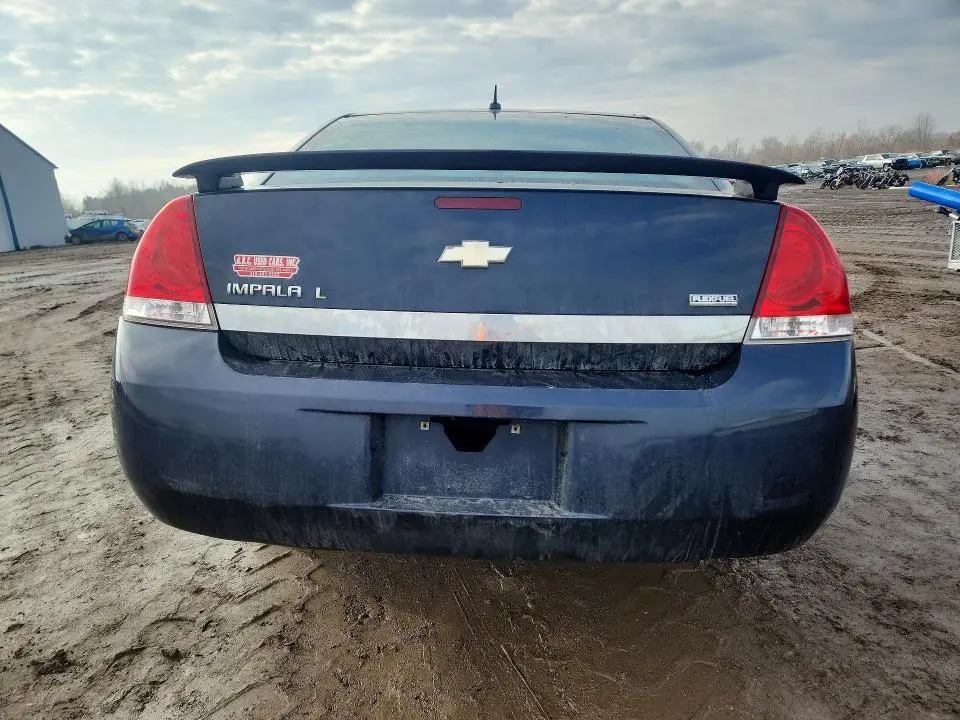 2010 CHEVROLET IMPALA LT  