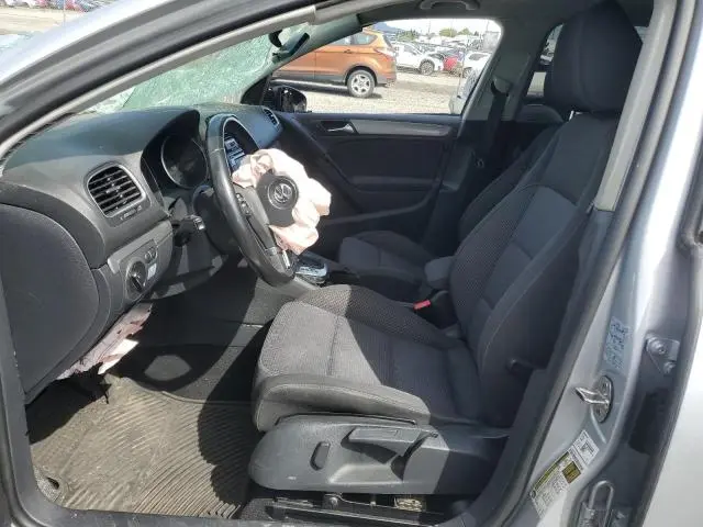 2013 VOLKSWAGEN GOLF   