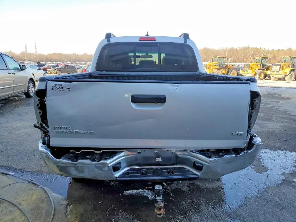 2012 TOYOTA TACOMA V6  