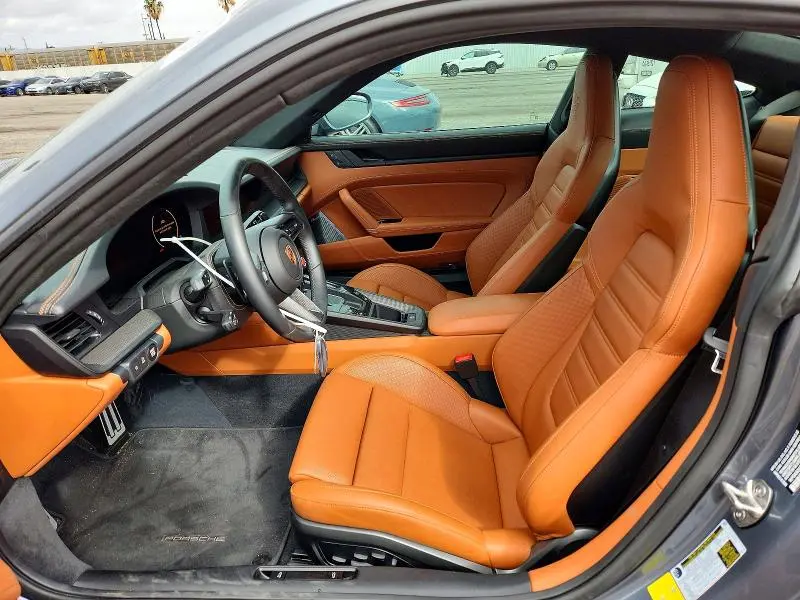 2026 PORSCHE 911 CARRERA GTS  