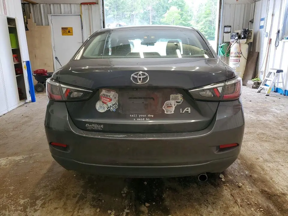 2018 TOYOTA YARIS IA BASE  