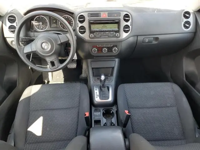 2011 VOLKSWAGEN TIGUAN S  