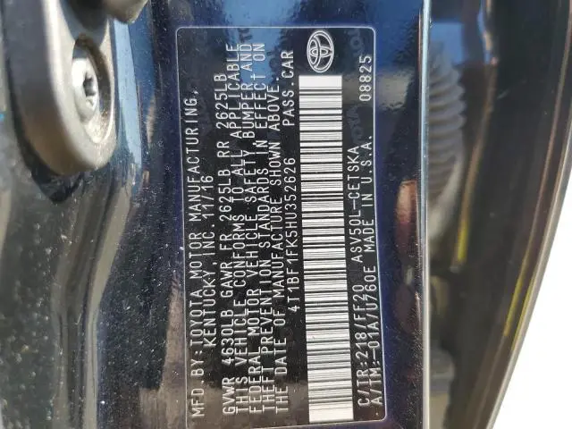 2017 TOYOTA CAMRY LE  