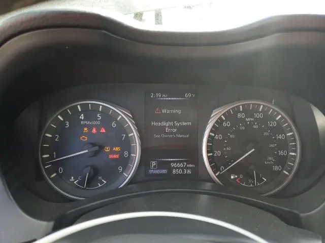 2018 INFINITI Q50 LUXE  