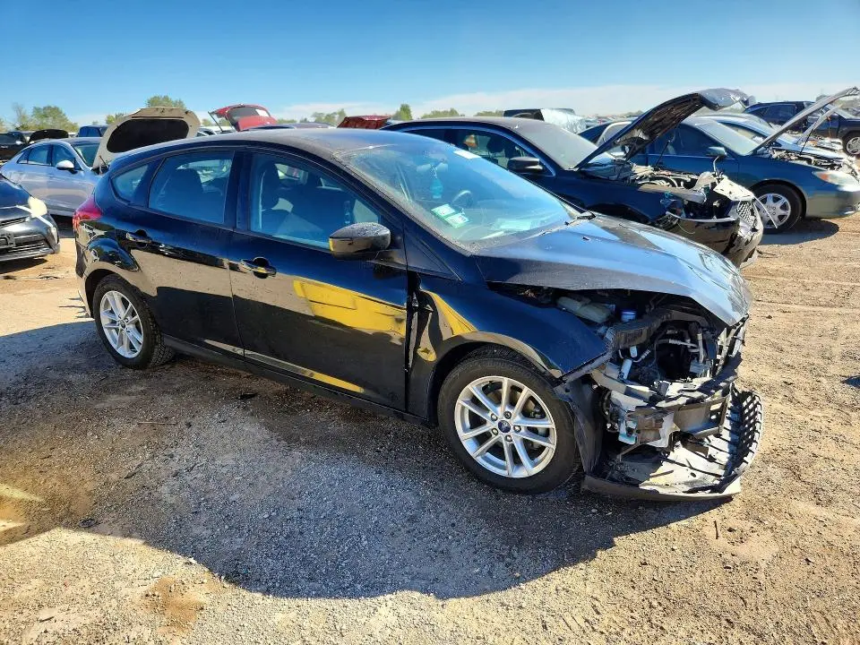 2018 FORD FOCUS SE  