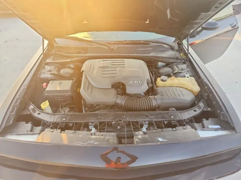 2012 DODGE CHALLENGER SXT  