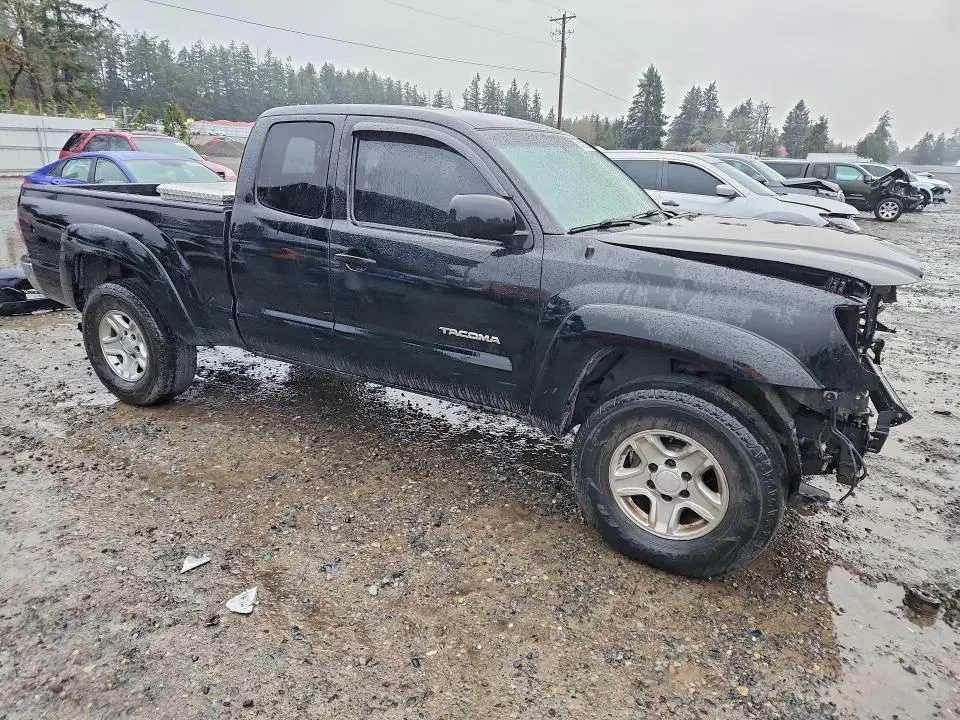 2011 TOYOTA TACOMA V6  