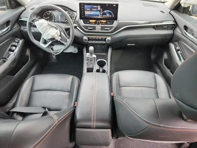 2024 NISSAN ALTIMA SR  