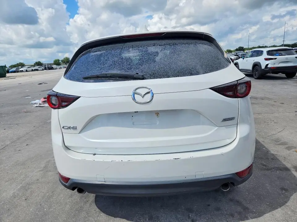 2018 MAZDA CX-5 TOURING  