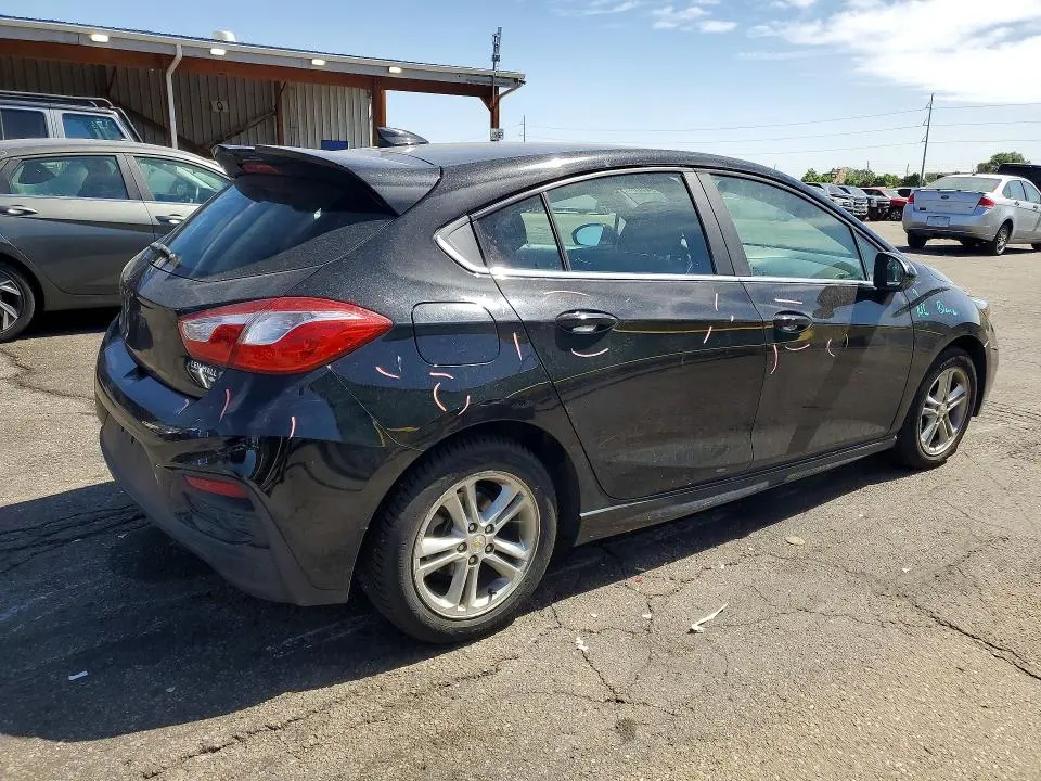 2017 CHEVROLET CRUZE LT  