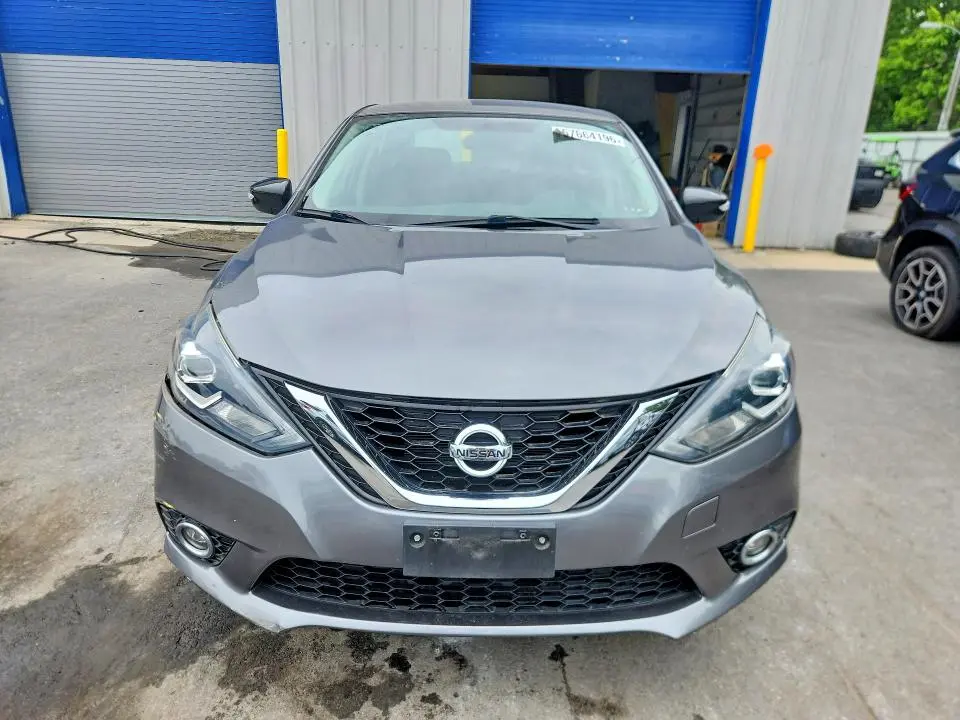 2017 NISSAN SENTRA SR  