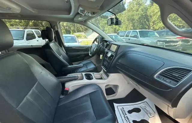 2012 CHRYSLER TOWN & COUNTRY TOURING L  